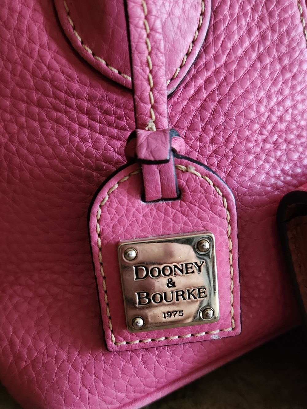 Dooney & Bourke Pink Pebbled Leather Baby Domed Satchel with Matching Wallet - Picture 2 of 16